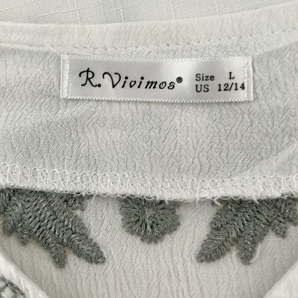 R. Vivimos / High~Low Embroidered Dress / Boho - Picture 10 of 16